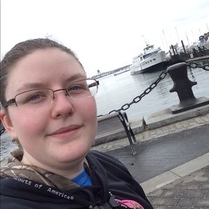 Meet your Posher, Erin